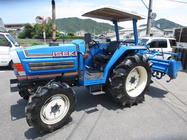 Iseki TA320